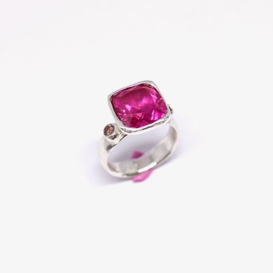 Ring - Cocktail Ring - Ruby Pink Square