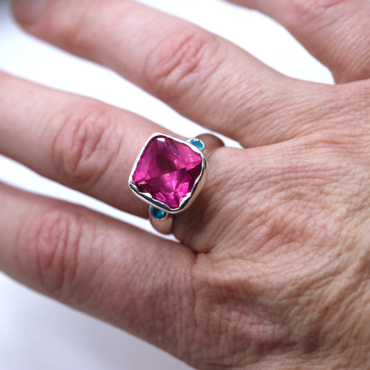 Ring - Cocktail Ring - Ruby Pink Square